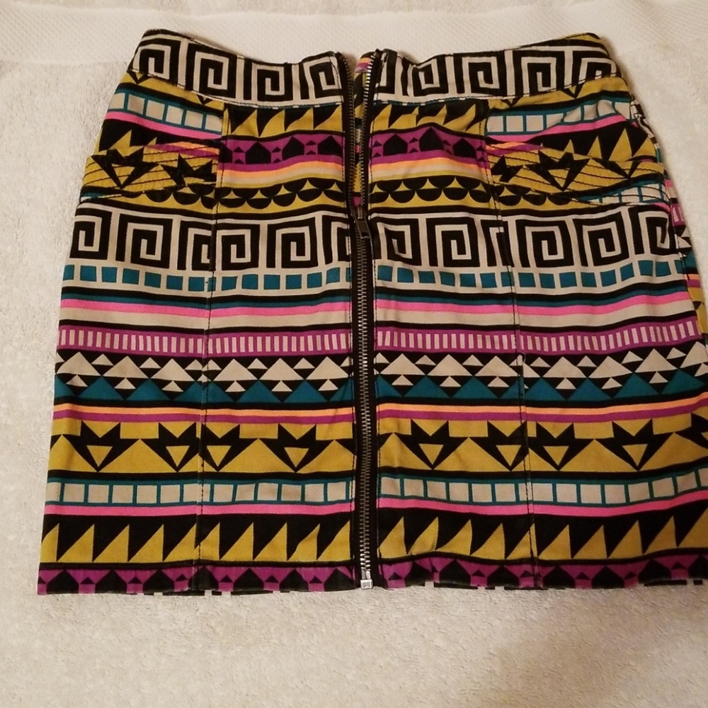 H & M skirt